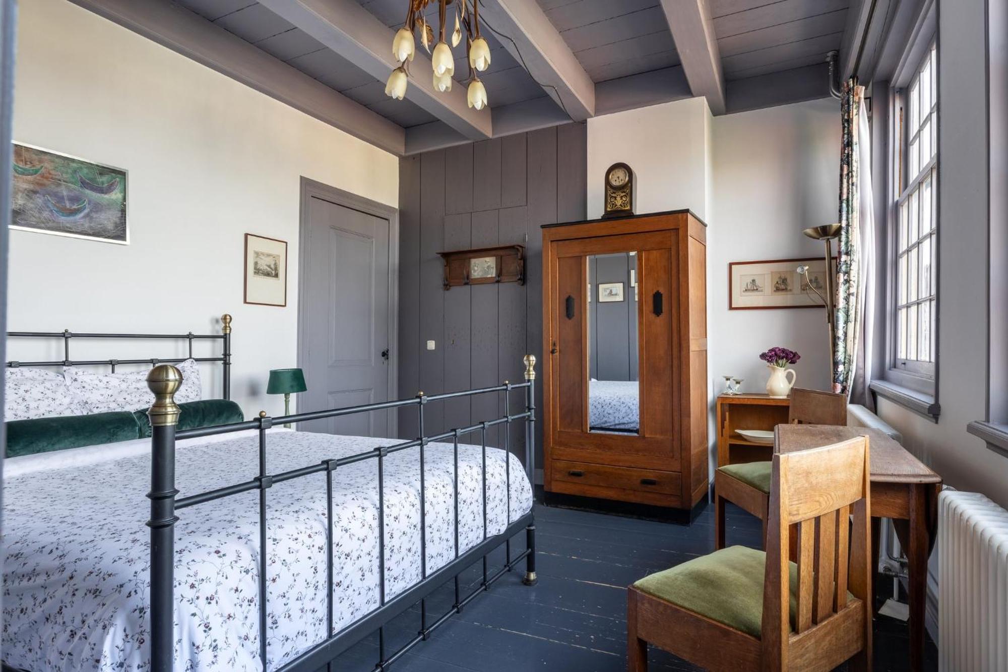 B&B In De Prinsenstraat Dordrecht Bagian luar foto